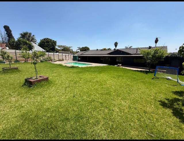 4 BEDROOM HOUSE FOR SALE IN THE REEDS